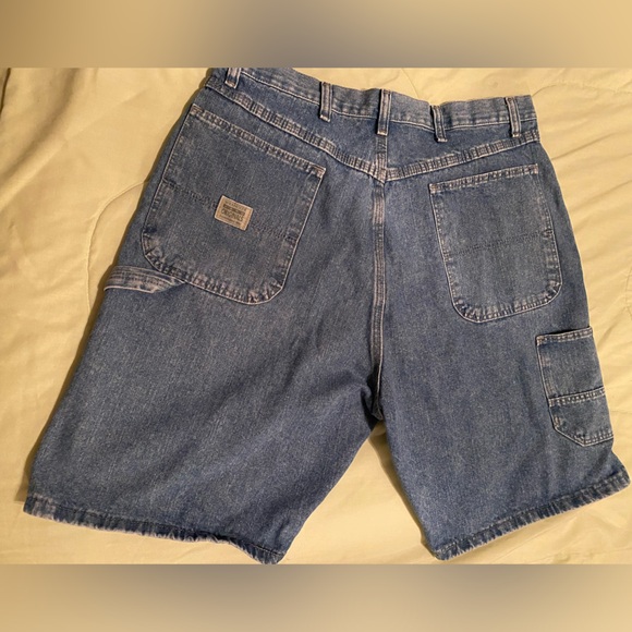 80. Wrangler Men’s Hero Originals Denim shorts size 36, next to new condition - Picture 2 of 5